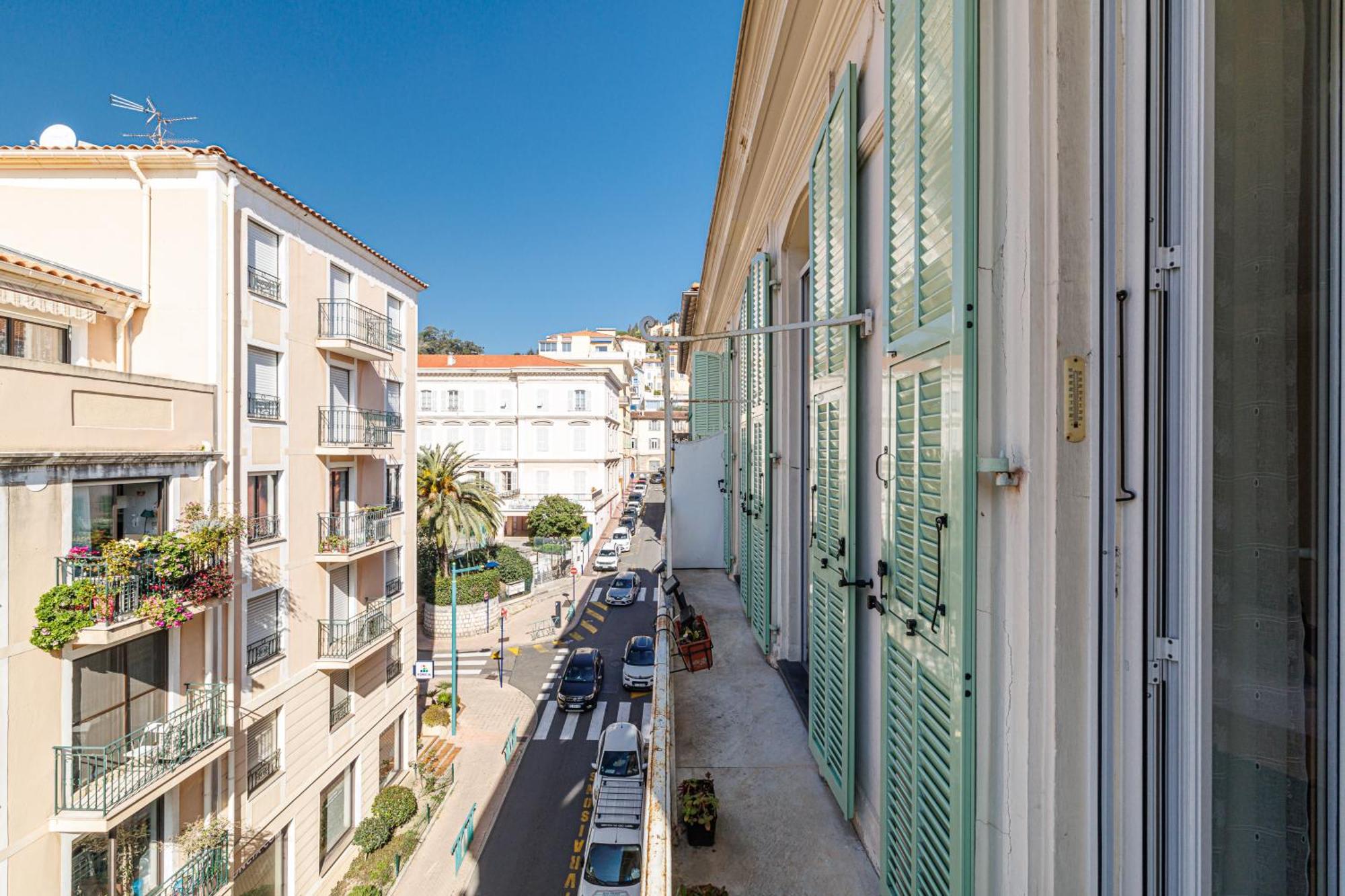 Le Saint Charles-Parking-Climatisation-Centre Ville Menton Exterior foto
